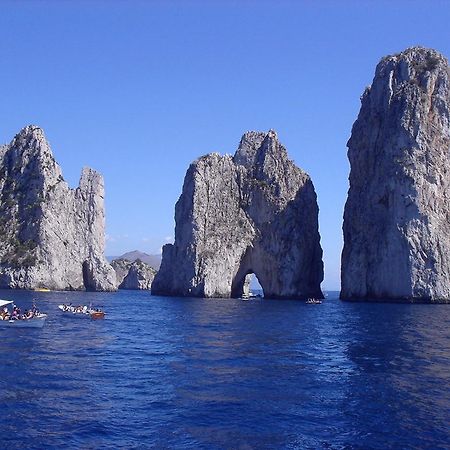 Вілла Domus Bianchi Неаполь Екстер'єр фото